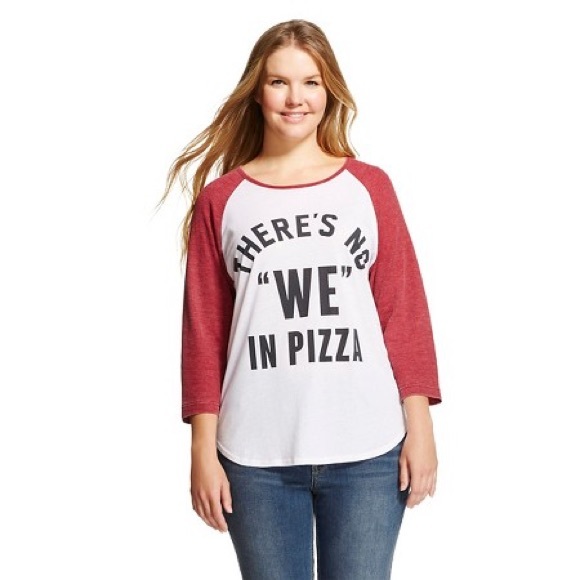 Tops - RAGLAN TEE There’s No We In Pizza